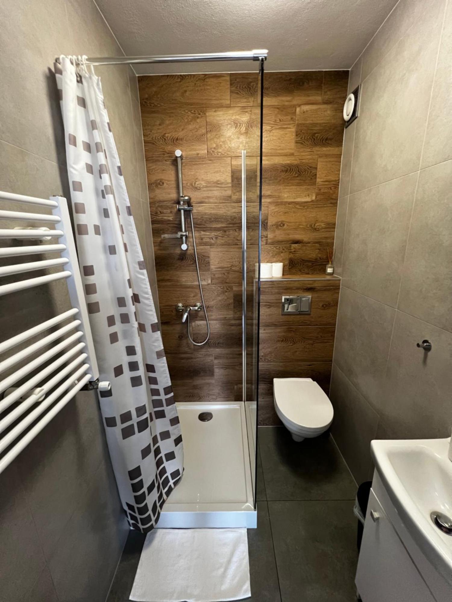 Apartamenty Nila Cracovia Esterno foto